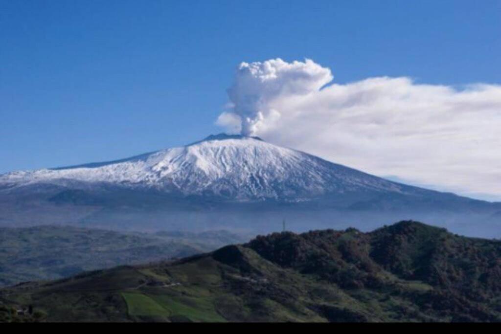 Ferienwohnung Fuoco Dell'Etna Nicolosi Exterior foto